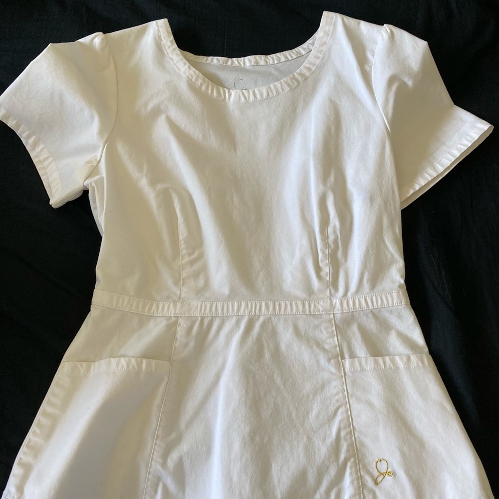 Jaanuu White Scrub Top